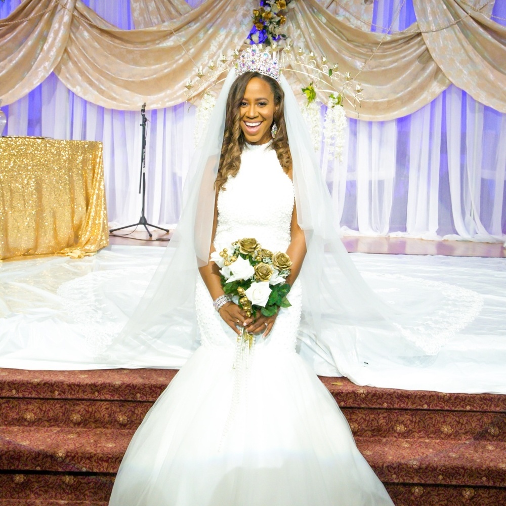Pearl Wedding Gown and Cathedral Veil